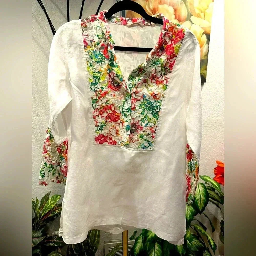Soft Sorroundings floral lace details blouse size M